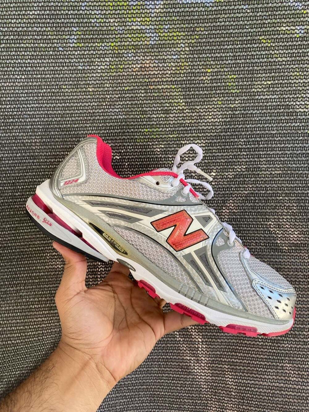 New Balance WR1224ST Silver Pink Azalea Stability Running Shoes
